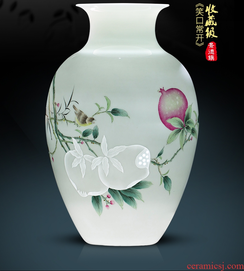 Jingdezhen ceramic vase famous hand-painted Chinese pomegranate thin foetus and exquisite furnishing articles home sitting room adornment flower arrangement