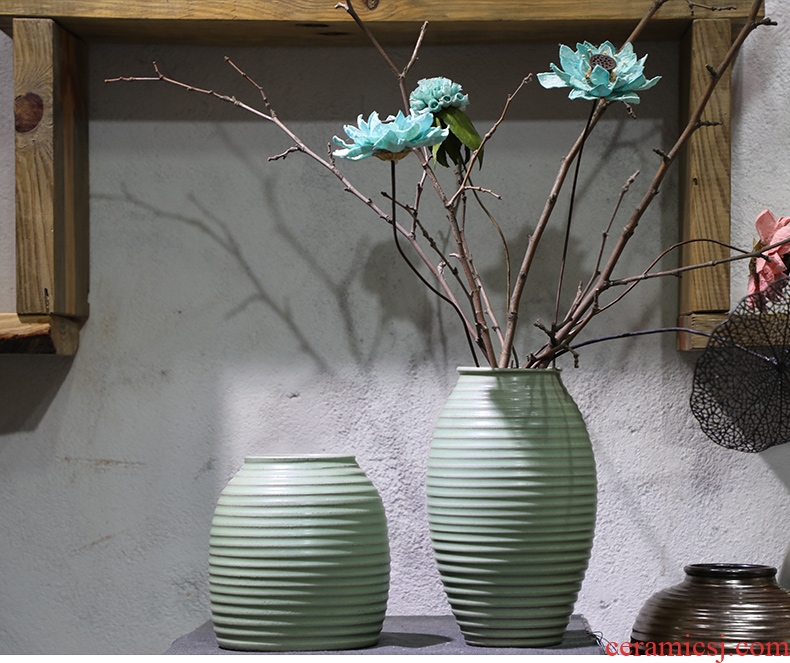 Art show of jingdezhen ceramic vase nostalgic firewood flower implement industrial wind restoring ancient ways new Chinese style coarse pottery decorative furnishing articles
