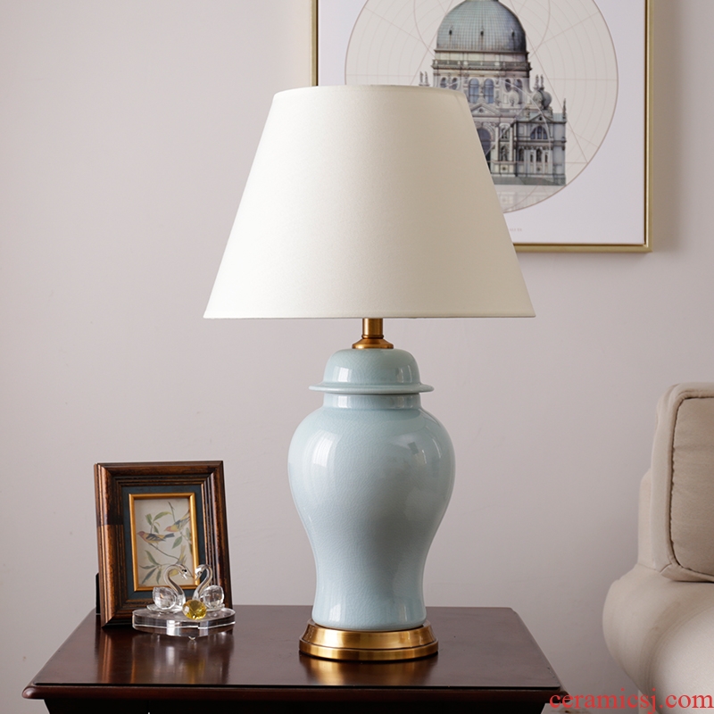 American desk lamp European sitting room warm and romantic study of bedroom the head of a bed of jingdezhen creative decorative ceramic lamp