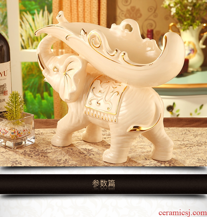 Luxury european-style ceramic elephant wine frame creative wine sitting room adornment is placed household decoration wedding gift