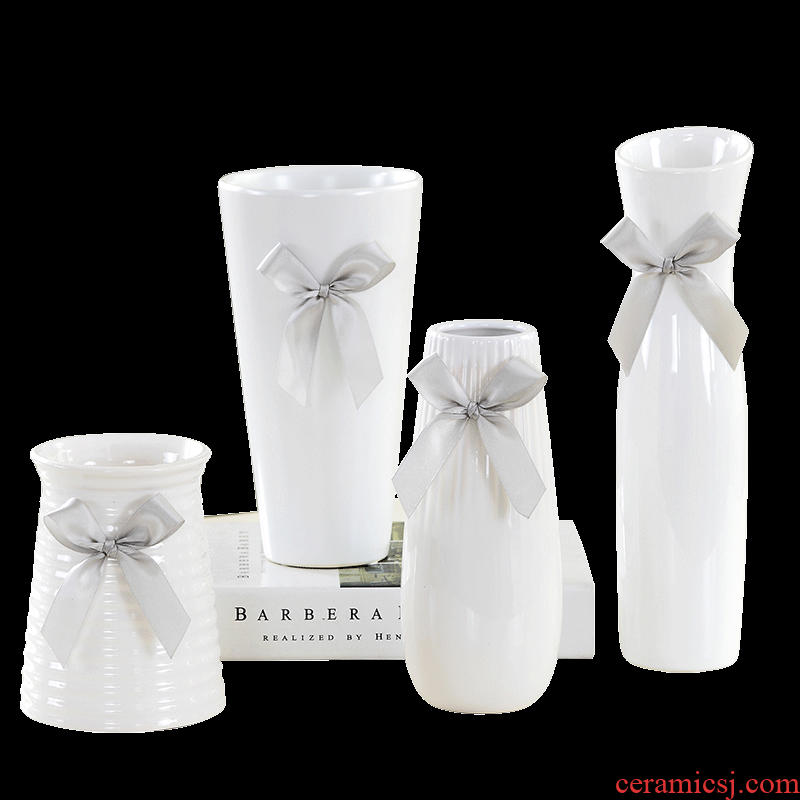 Small clear vase white ceramic vase contracted Japanese modern ceramic creative furnishing articles furnishing articles to send ribbon