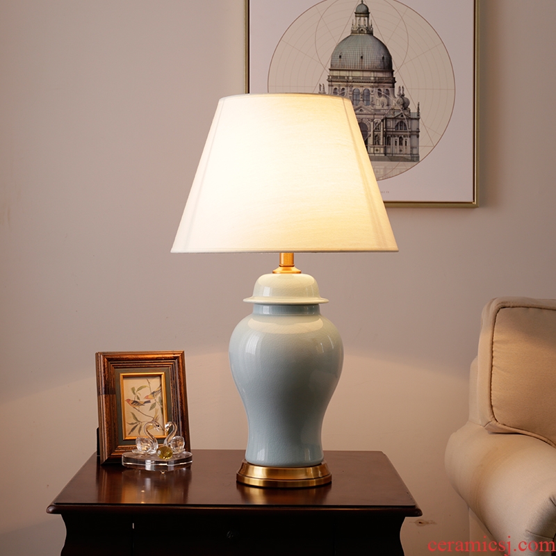 American desk lamp European sitting room warm and romantic study of bedroom the head of a bed of jingdezhen creative decorative ceramic lamp