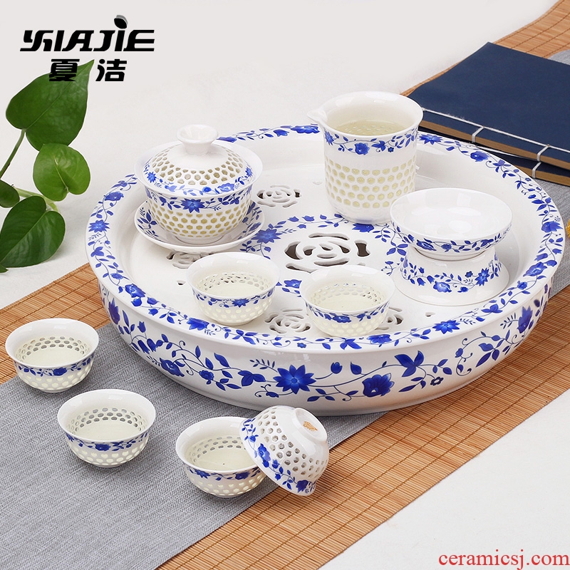 Four-walled yard kung fu tea sets tea cups and exquisite tea pot lid bowl of a complete set of jingdezhen ceramic tea tray household contracted