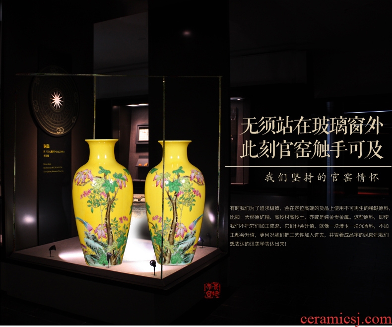 Jingdezhen ceramic mini floret bottle opener furnishing articles antique hand-painted painting of flowers and yellow enamel enamel vase gift