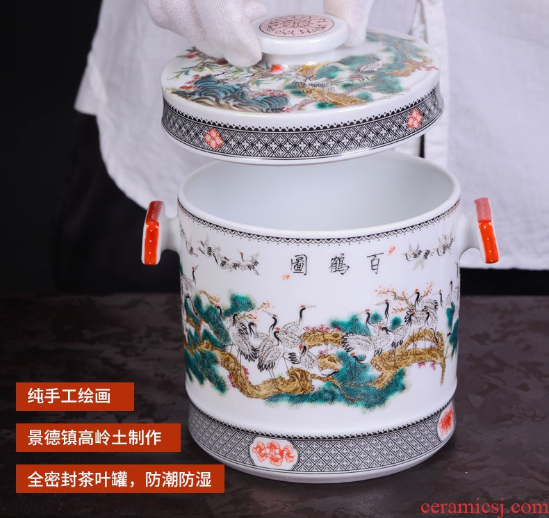 Jingdezhen ceramic hand-painted restoring ancient ways the crane figure caddy household Er tea tea cake box sealed cans