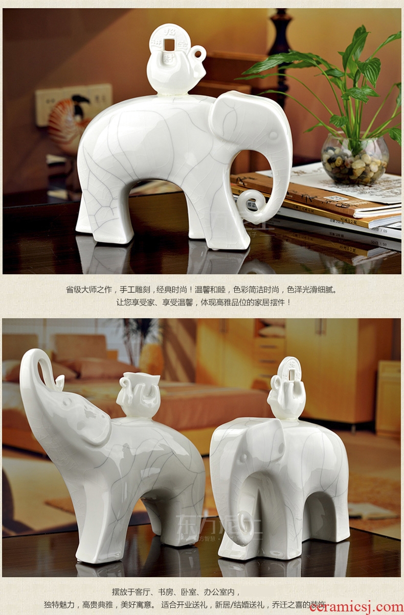 The east soil moved into gifts dehua white porcelain ceramic decoration home furnishing articles/sitting room like D02-43