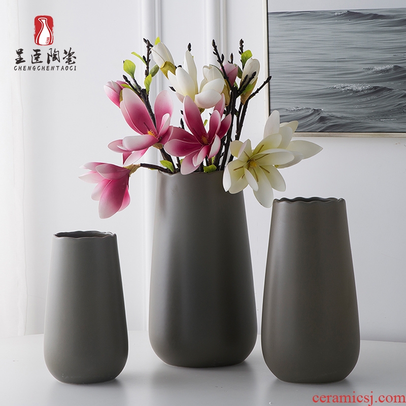 Jingdezhen porcelain vase furnishing articles ceramic bottle arranging flowers sitting room office table northern wind artistic decorative vase
