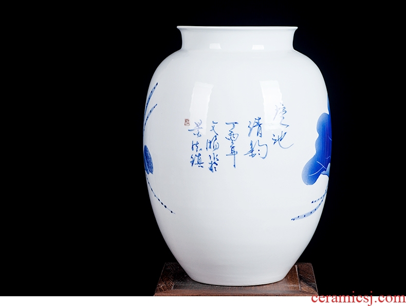 Jingdezhen blue and white ceramics hand-painted vases, flower arranging the sitting room porch ark adornment of Chinese style household furnishing articles