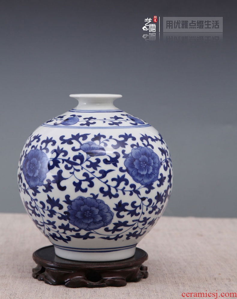 Art show of jingdezhen porcelain vase traditional blue and white vase furnishing articles mesa round neck vase decorate sitting room ground