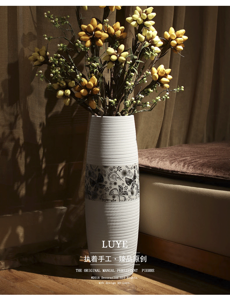 Big sitting room ground ceramic vase American household adornment high dry flower arranging flowers is placed large porcelain restoring ancient ways