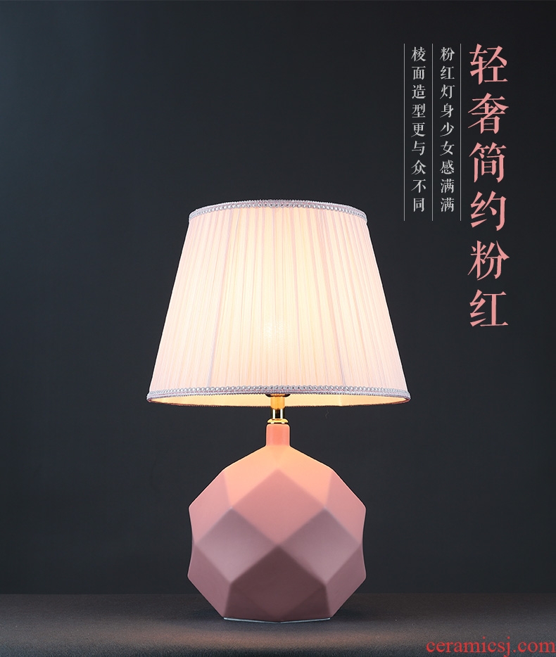 Light and decoration ceramics lamp lamp decoration art contracted and I American desk lamp of bedroom the head of a bed creative sitting room lamps and lanterns