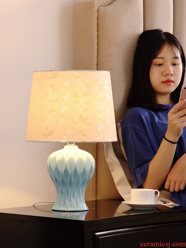 I and contracted ceramic desk lamp light warm key-2 luxury American - style desk lamp of bedroom the head of a bed creative adjustable light sitting room