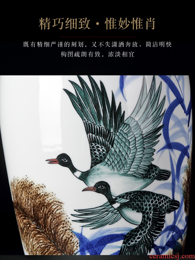 Jingdezhen ceramics hand - made archaize beaming big name plum bottle vase new Chinese flower arranging sitting room adornment is placed - 578295548737