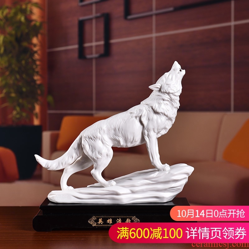 The east mud modern Chinese ceramic Wolf high - grade office furnishing articles rich ancient frame decoration decoration business gifts