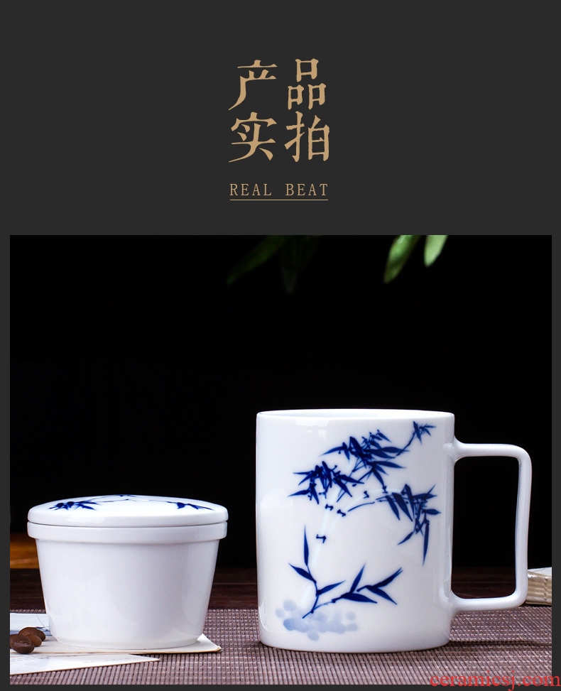 Jingdezhen blue and white and exquisite ceramic household cup tea cup suit men and women creative manual hand - made tea set