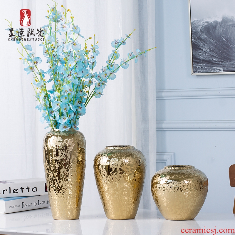 Jingdezhen ceramic European golden vase furnishing articles sitting room flower arranging creative porcelain decoration Nordic marriage office