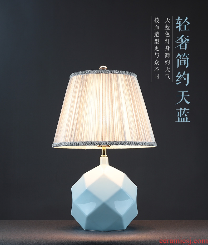 Light and decoration ceramics lamp decoration lamp is contracted and I American art desk lamp of bedroom the head of a bed the idea of sitting room lamps and lanterns