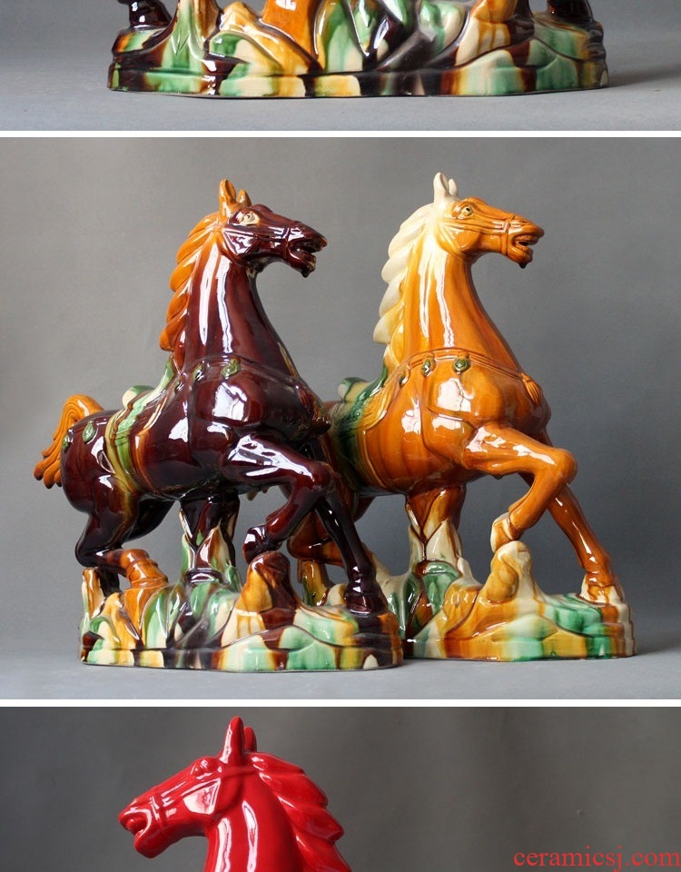 Dust heart horse ceramic Malaysian red hare send BMW horse placed success of feng shui money immediately