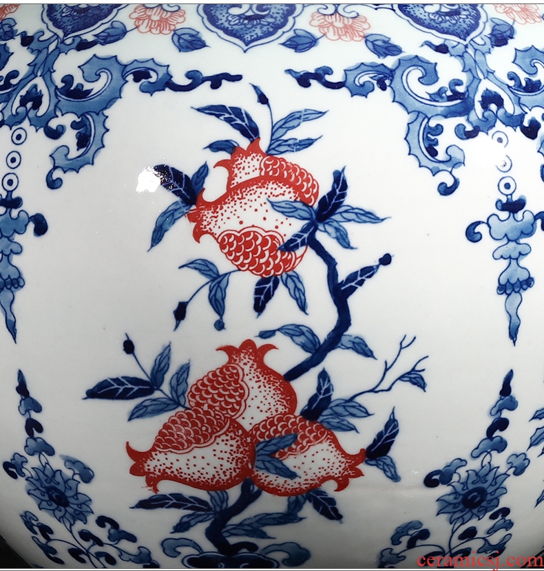 Jingdezhen ceramics hand - made antique flower arranging new Chinese style sitting room adornment is placed large blue and white porcelain vase