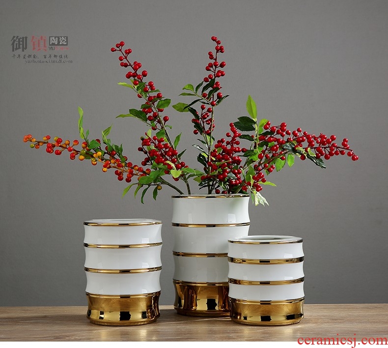 Northern wind jingdezhen ceramic vases, dried flowers, flower arrangement of three - piece of TV ark, wine cabinet decorative furnishing articles home decoration