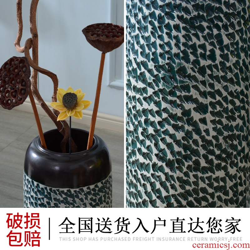 Jingdezhen ceramics new Chinese vase furnishing articles dried flower arranging flowers sitting room European - style circular desk ground bottle