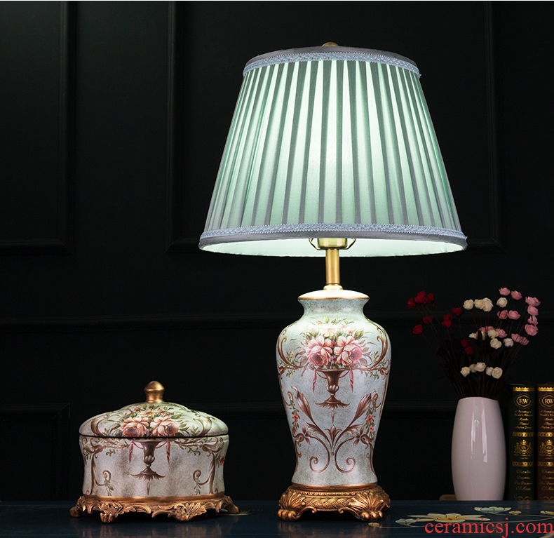 American ceramic lamp is acted the role of form a complete set of furnishing articles rouge box palace desktop art of carve patterns or designs on woodwork restoring ancient ways all copper hand - made ornaments