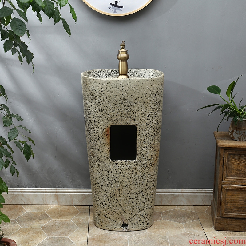 Pillar basin sink ceramic floor balcony is suing the column type lavatory toilet toilet pond