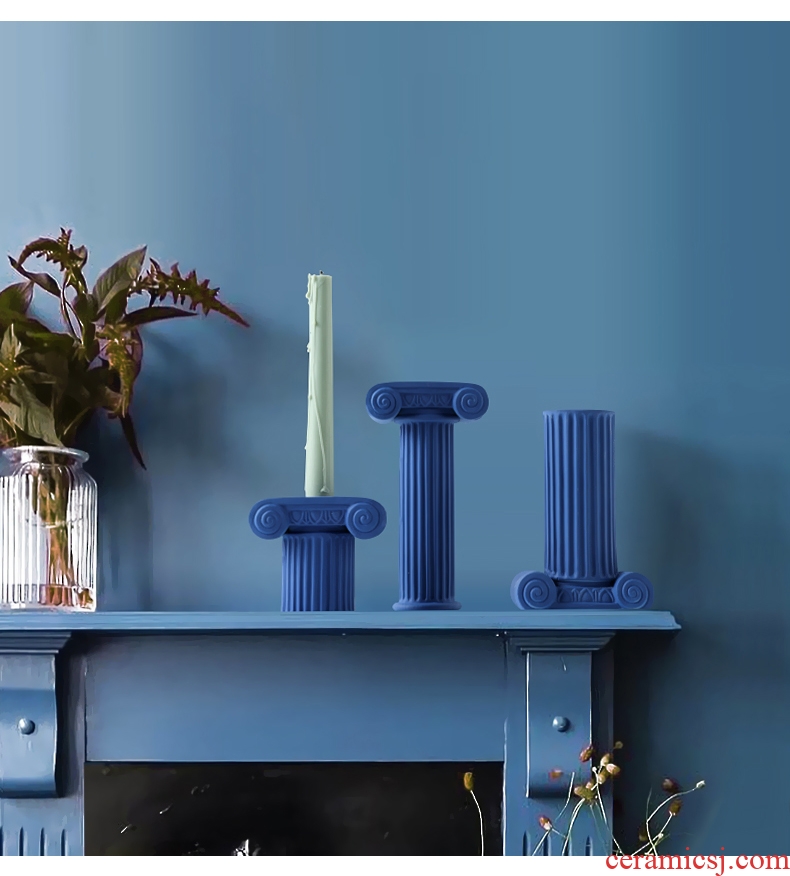 Ceramic table candlestick posed Nordic household atmosphere, soft outfit collocation of stylist of adornment furnishing articles light key-2 luxury decoration