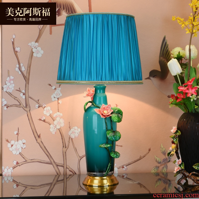 American colored enamel lamp lights Europe type copper decoration restoring ancient ways is the study of bedroom the head of a bed sitting room villa ceramic lamp