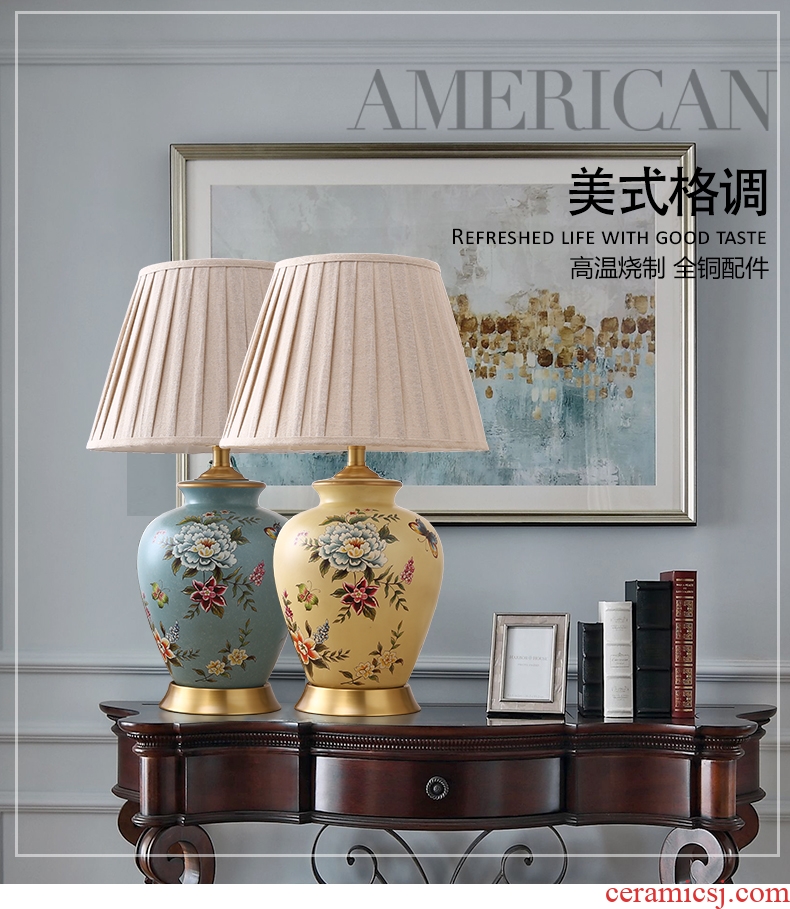 Sitting room lamp bedroom berth lamp American pastoral European - style villa atmosphere full of new Chinese style restoring ancient ways of copper ceramic lamp