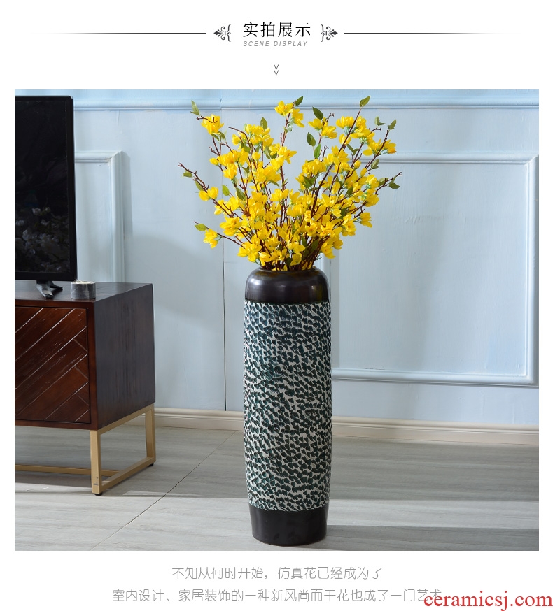 Jingdezhen ceramics new Chinese vase furnishing articles dried flower arranging flowers sitting room European - style circular desk ground bottle