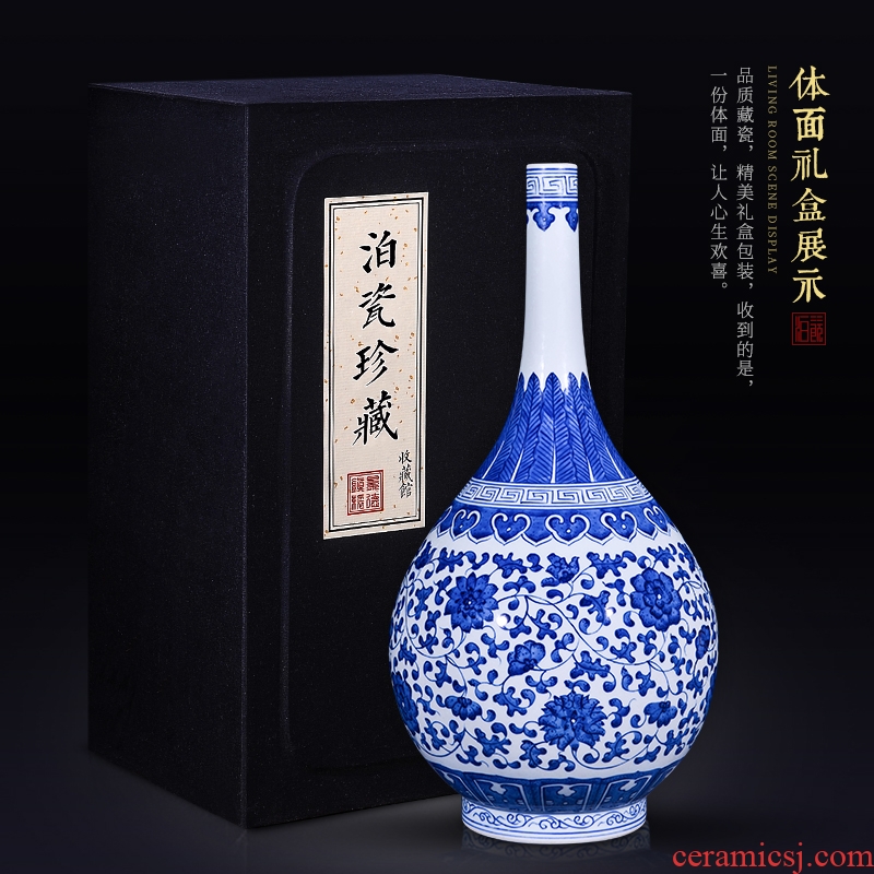 Jingdezhen ceramics archaize sitting room porch Chinese style household adornment bedroom table of blue and white porcelain vase furnishing articles