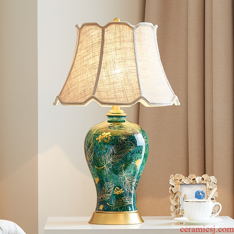 American ceramic desk lamp European rural living room new Chinese style villa retro atmosphere creative full copper lamp of bedroom the head of a bed
