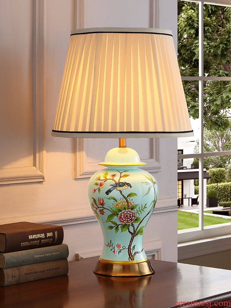 Modern new Chinese style ceramic desk lamp American creative hand - made painting of flowers and restoring ancient ways continental warm sitting room bedroom berth lamp