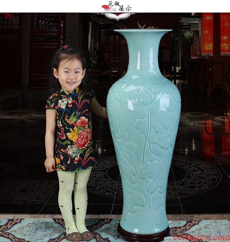 Blue and white porcelain of jingdezhen ceramics landing big vase sitting room adornment is placed hand - made ceramic vase furnishing articles - 602312829806