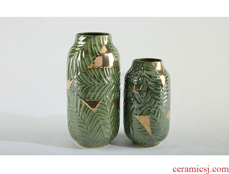 Jingdezhen ceramics beaming white vase vogue to live in high - grade gold straw handicraft furnishing articles - 548481466267