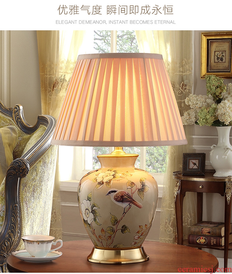 American contracted ceramic desk lamp sitting room after classical European - style key-2 luxury villa hotel atmosphere all copper lamp of bedroom the head of a bed