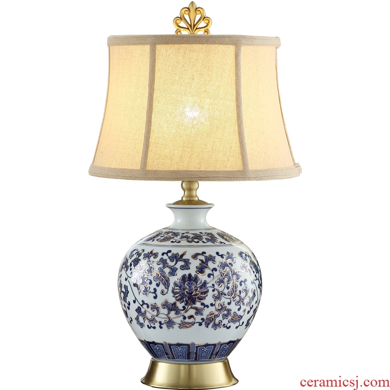 New Chinese style fine ceramic desk lamp light see colour light blue and white porcelain of bedroom the head of a bed key-2 luxury classical full copper American country lamp