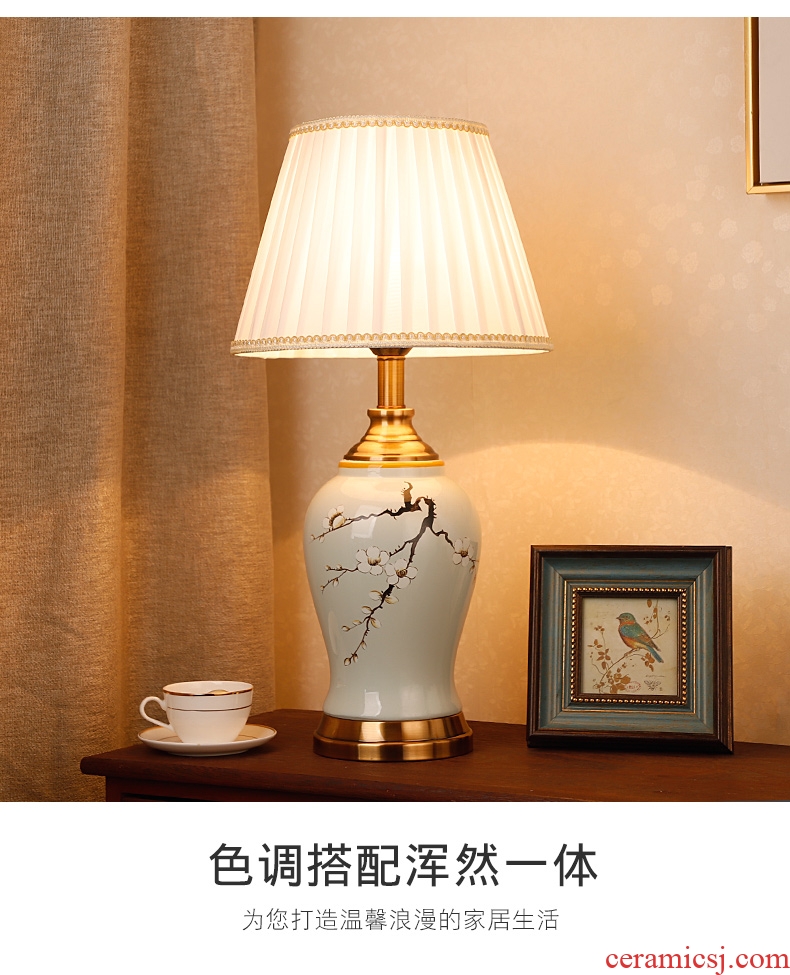 New Chinese style ceramic desk lamp classical home sitting room bedroom study bedroom adornment wedding carried this bedside lamp