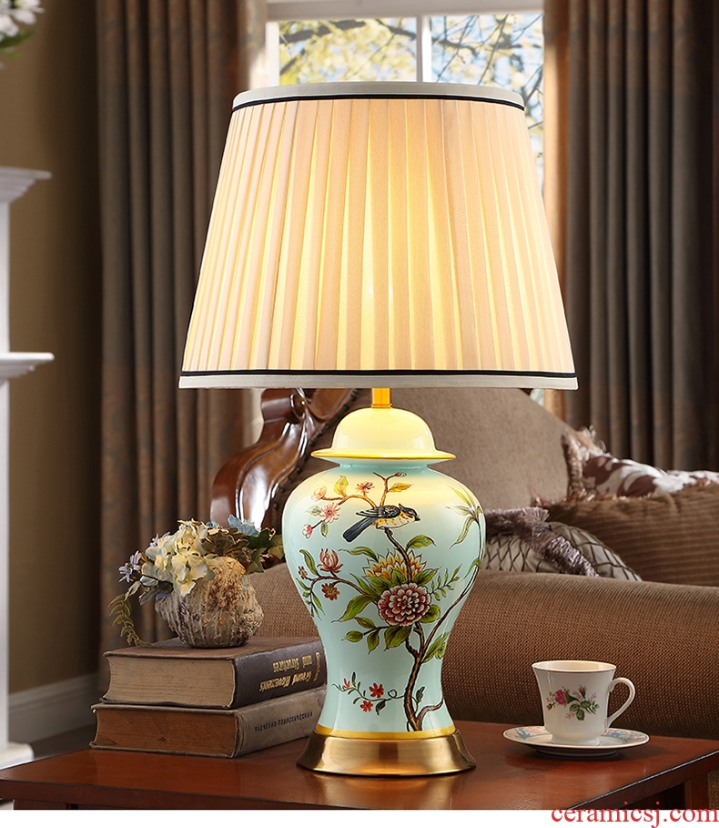 Modern new Chinese style ceramic desk lamp American creative hand - made painting of flowers and restoring ancient ways continental warm sitting room bedroom berth lamp