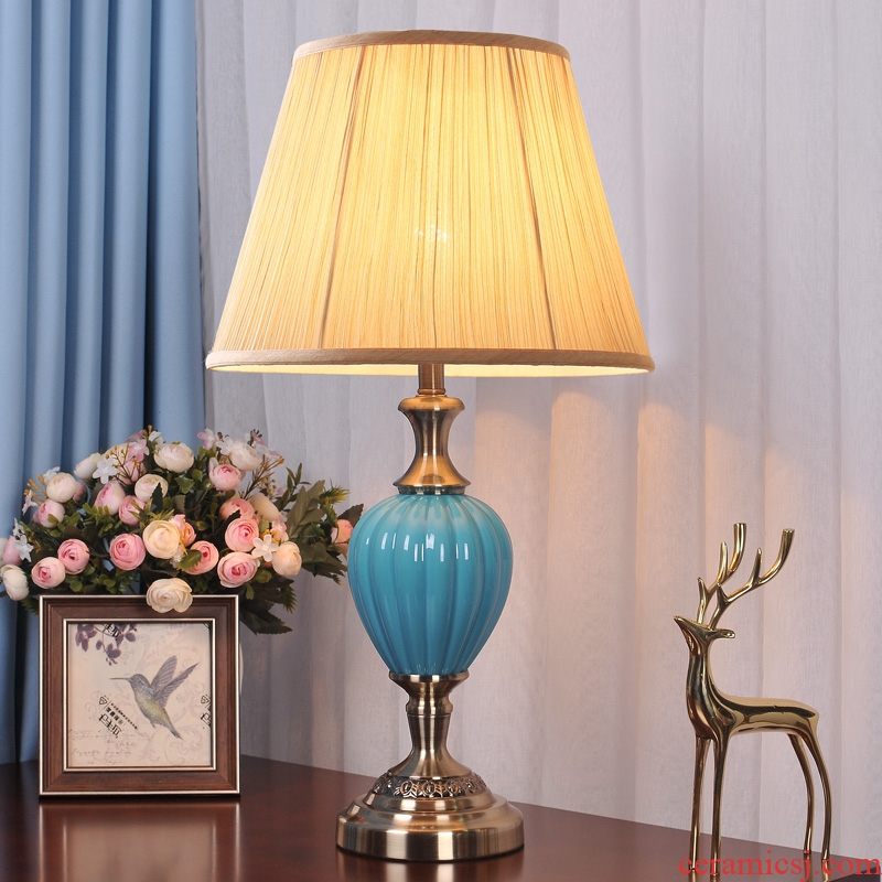 Lamp decoration American ceramic desk Lamp of bedroom the head of a bed is contracted household creative modern marriage room warm light sweet got connected