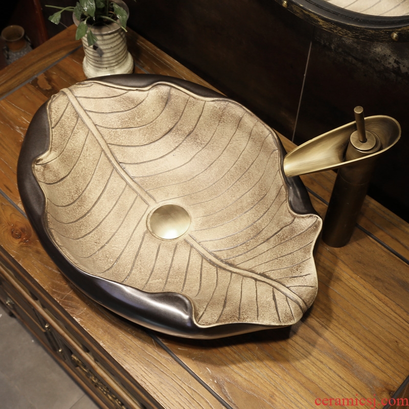 Retro art stage basin special-shaped ceramic lavatory creative personality basin archaize on the sink