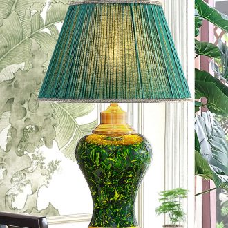 American country ceramic desk lamp after marriage celebration of the new Chinese style classical emerald green, the sitting room the bedroom the head of a bed lamp hotel