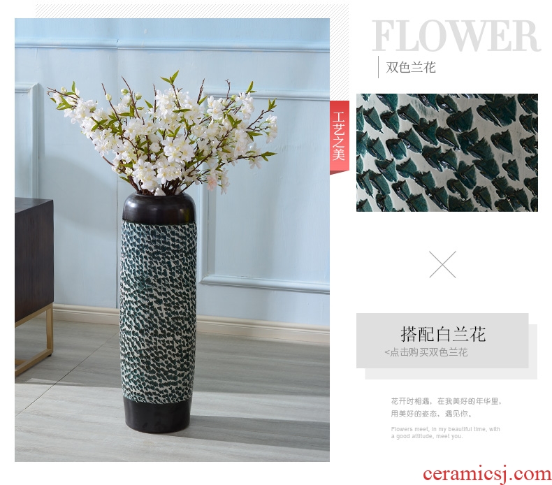 Jingdezhen ceramics new Chinese vase furnishing articles dried flower arranging flowers sitting room European - style circular desk ground bottle