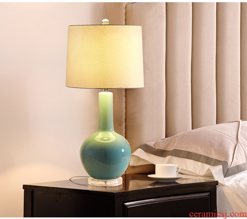 American simple atmospheric ceramic desk lamp lamp of bedroom the head of a bed the new modern Chinese study suet jade large living room