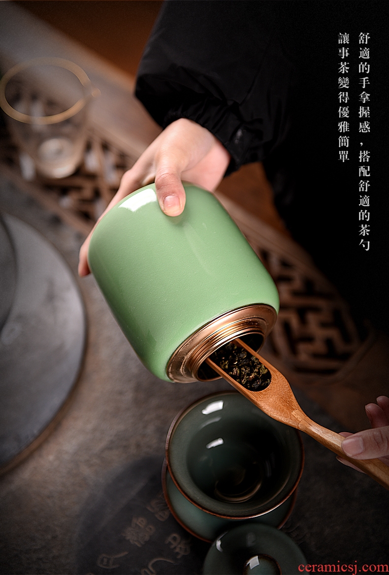 Longquan celadon sealed cans of pu 'er tea ceramic household green tea POTS of tea packaging warehouse large POTS storage tanks