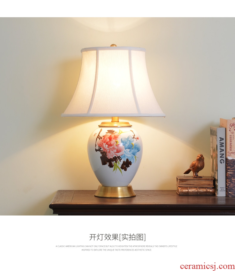 New Chinese style ceramic desk lamp sitting room bedroom berth lamp American contracted study adornment retro sweet full copper lamp