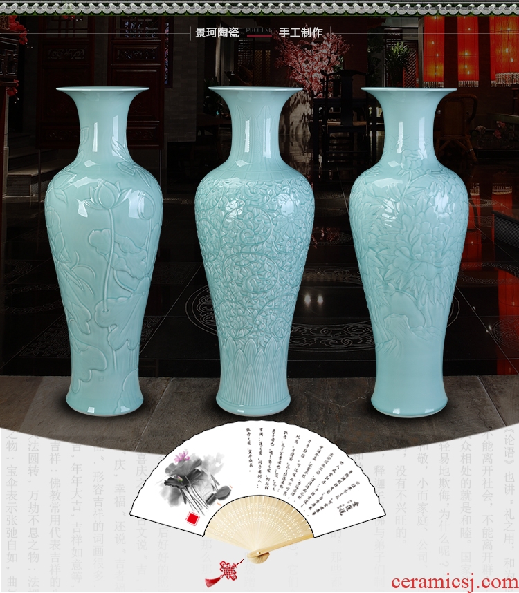 Blue and white porcelain of jingdezhen ceramics landing big vase sitting room adornment is placed hand - made ceramic vase furnishing articles - 602312829806