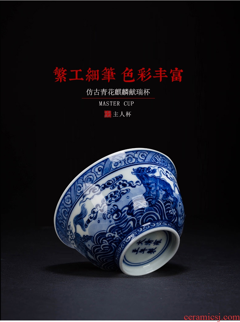 Jingdezhen ceramic masters cup hand-painted sample tea cup individual cup of kung fu tea heavy industry small bowl of blue and white porcelain cup