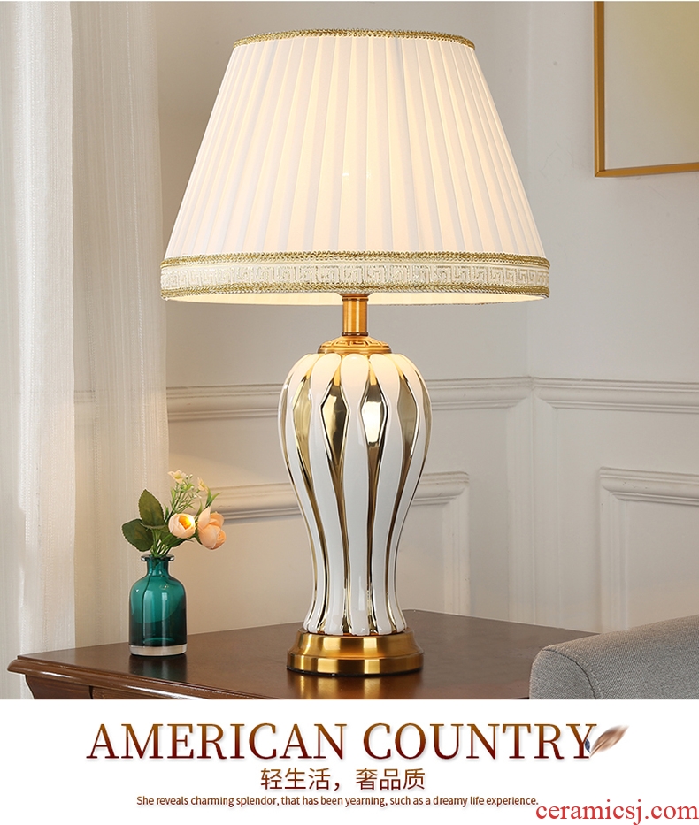 European bedside table lamp creative American romantic and warm bedroom light remote control home sitting room key-2 luxury ceramic lamps and lanterns